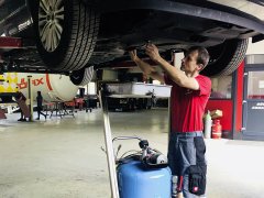 brueckl leistung kfz werkstatt.jpg